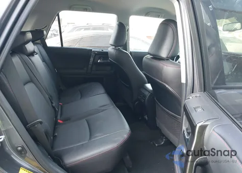 2023 Toyota 4Runner Trd Off Road Premium из США, поврежденный, VIN JTERU5JRXP6133230